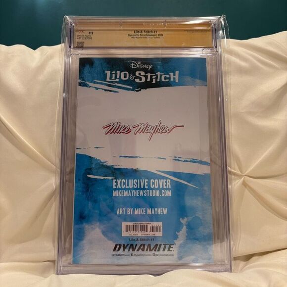 Lilo & Stitch #1 -Mike Mayhew Exclusive Virgin Edition- LTD ONLY 500 CGC SS 9.9 - Picture 3 of 5